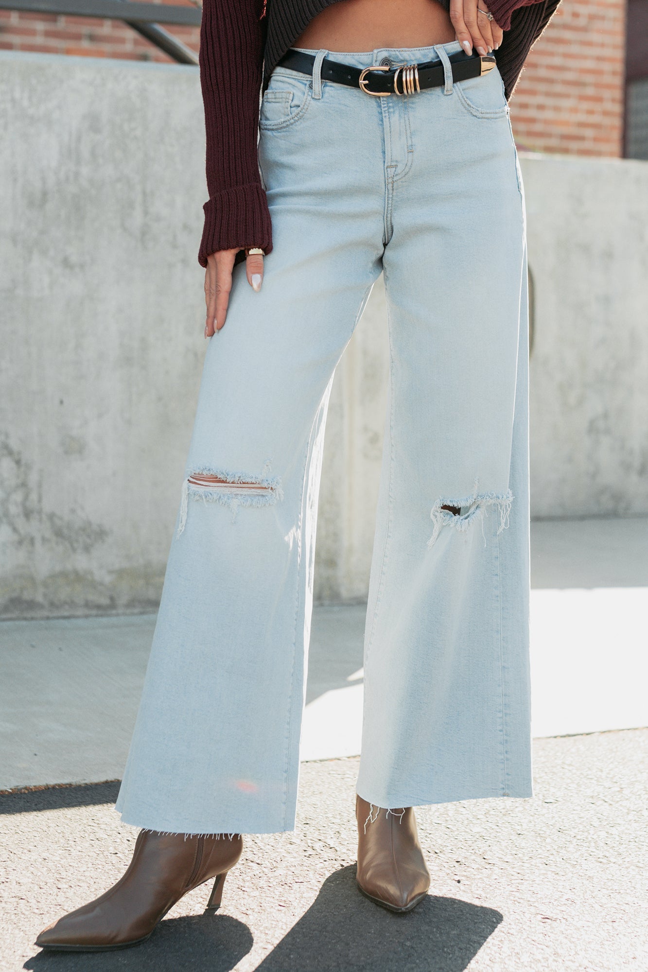 Vivienne Wide Leg Ripped Hidden Jeans (Light)